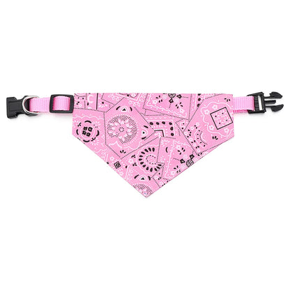 Collier Bandana Réglable pour Chien ou Chat – Accessoire Stylé et Confortable
