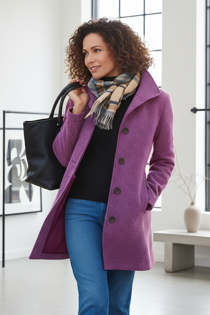 Hilde™ – Manteau court et raffiné au style moderne