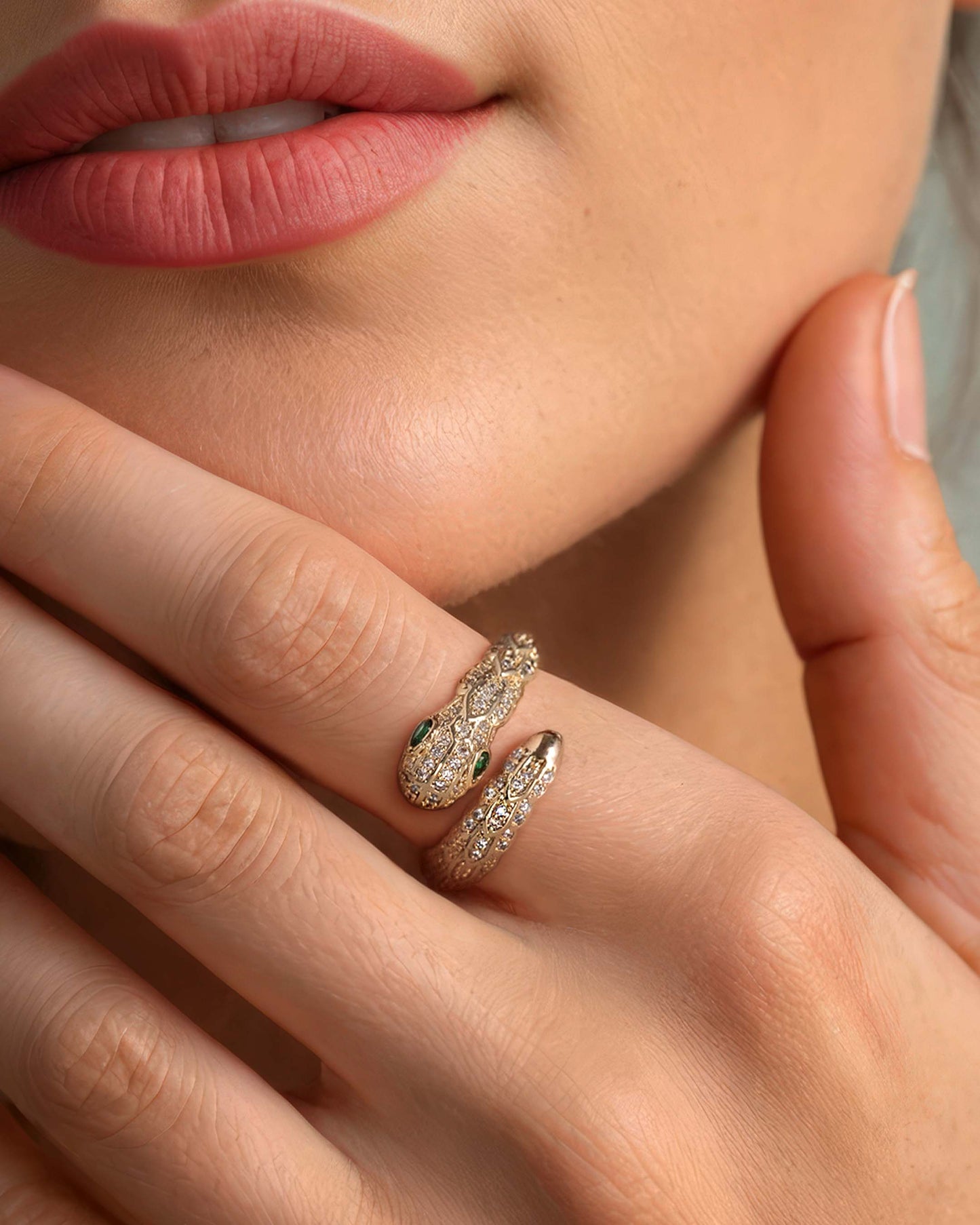 Serpyon™ – Anneau serpent ajustable, élégant et symbolique