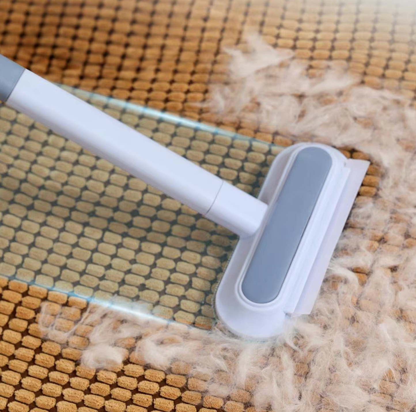 ZeroPoil™ – Brosse magique 4-en-1 anti-poils d’animaux pour la maison & la voiture